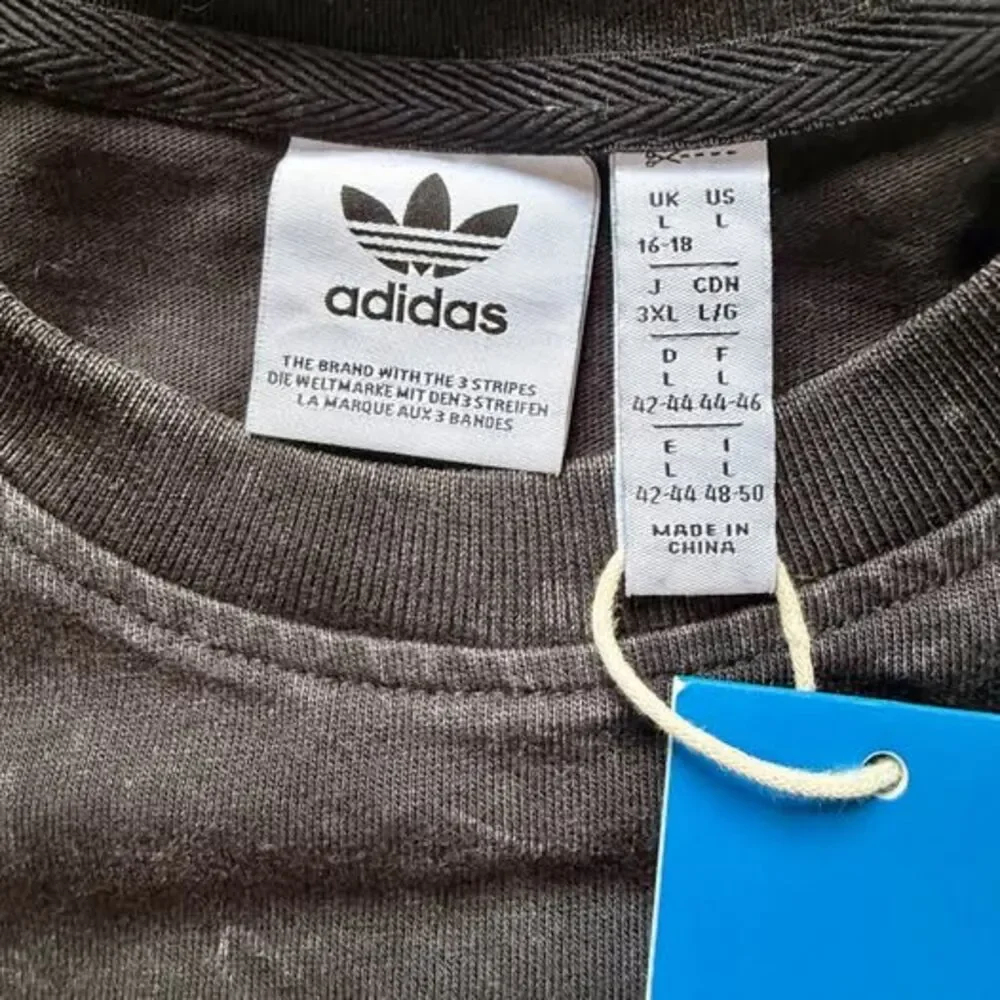 Adidas Originals Washed Black Trefoil T-Shirt Men’s Size Large NWT